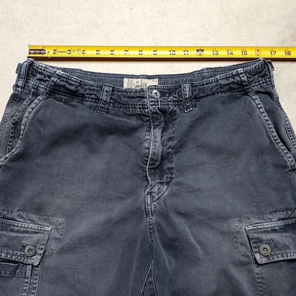 Vintage Y2K American Eagle Cargo Shorts Mens Size 32 Black Distressed - Picture 6 of 8